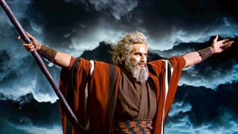 Charlton Heston, Moisés en 'Los Diez Mandamientos'.