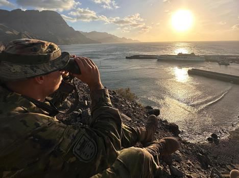 El Grupo Táctico 'Canarias' se activa en las Operaciones de Presencia, Vigilancia y Disuasión en las Islas Canarias. (Foto: https://emad.defensa.gob.es/).
