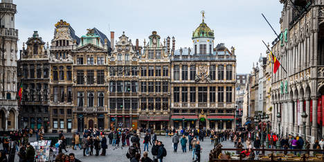 La Grand Place de Bruselas (http://blog.universalplaces.com)