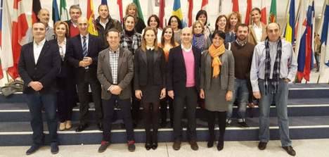 Sadat Maraña y muchos de sus colaboradores en el Parlamento Europeo en noviembre de 2015. Eran otros tiempos...