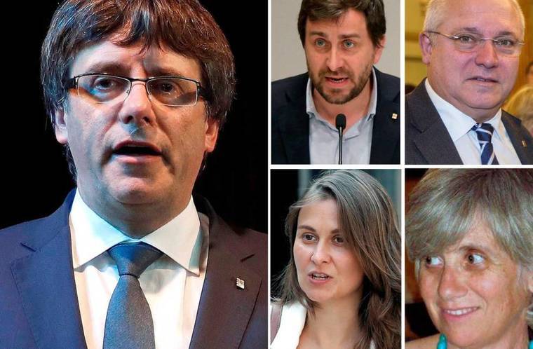 Carles Puigdemont, Antoni Comin, Lluís Puig, Meritxell Serret y Clara Ponsatí. (Foto: El País, EFE)
