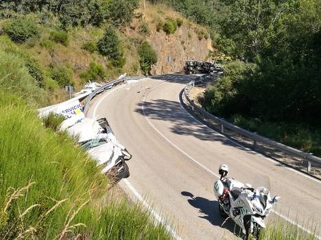 Accidente mortal en la carretera de La Magdalena (LE-493)