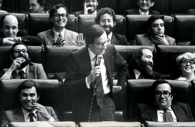 Moción de censusa de Felipe González a Adolfo Suárez en 1980.