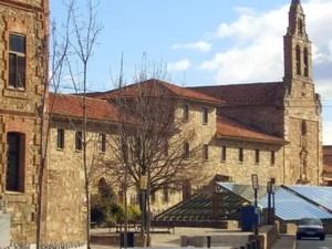 Convento Seminario de los Redentoristas e Iglesia del Perpetuo Socorro, Astorga (León). (Foto:  https://declausura.org/).