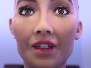 Sophie, la robot que ha obtenido la ciudadanía humana