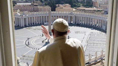 Años de pandemia. Bendición del papa Francisco con la Plaza de San Pedro vacía. Foto de Vatican News.