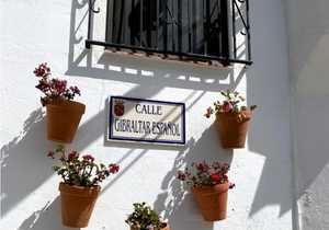 Canteras, arenas, el puerto de Algeciras y… ¿Gibraltar español? Así no.