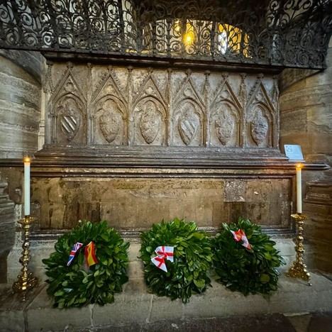 La tumba de Leonor de Castilla, Reina Consorte de Inglaterra, en la Abadía de Westminster. (Foto: FHB).