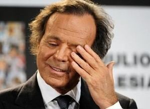 Información o inducción: el caso Julio Iglesias