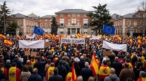 NO SOMOS TONTOS, LOS ESPAÑOLES