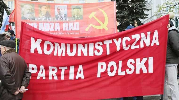 Ilegalización del Partido Comunista en Polonia. (Foto: https://diariosocialista.net/2025/ Reddit).