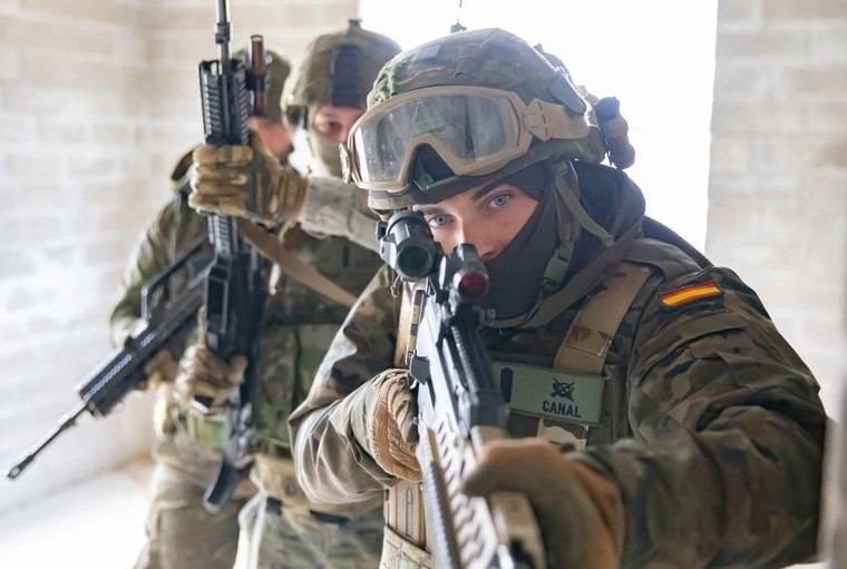 (Foto: https://theobjective/ Zuma Press).